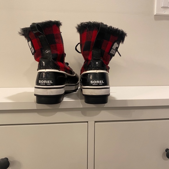 Sorel Buffalo Plaid Waterproof Winter Snow Ankle Boot Faux Fur Women’s 8.5 - Picture 3 of 5